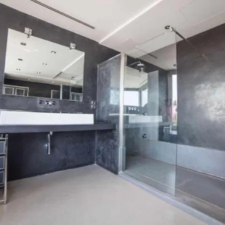 Chalet En Blanes Villa *