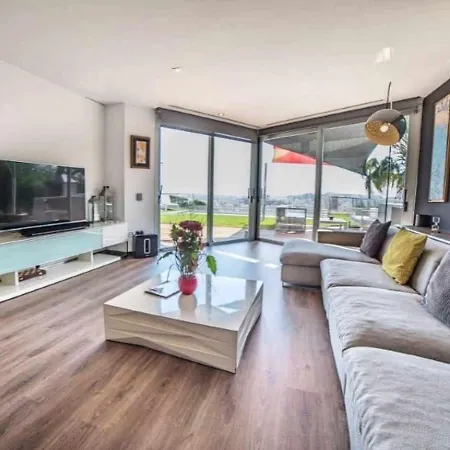 Chalet En Blanes